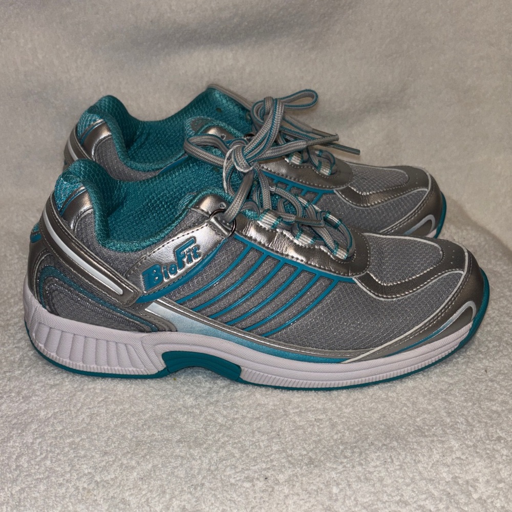 Orthofeet BioFit Silver and Teal Athletic Shoes